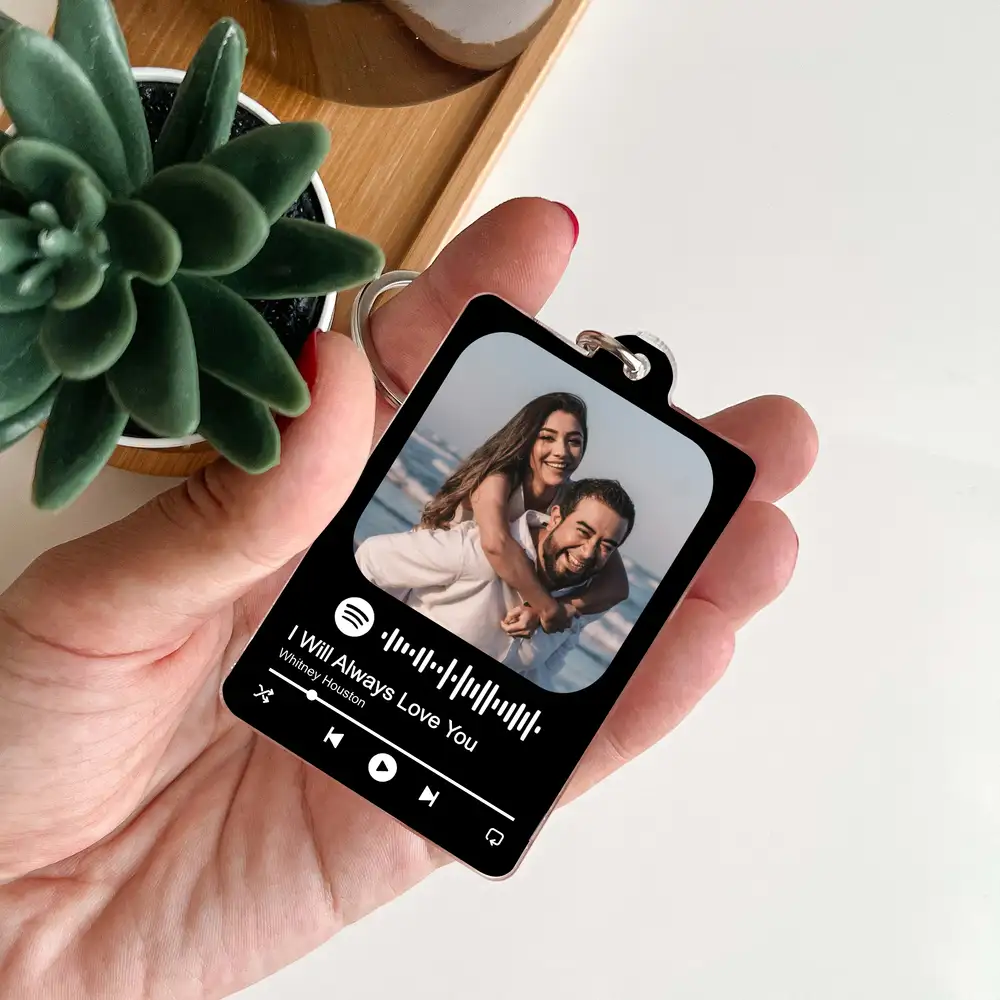 Personalized Acrylic Keychain with Photo and Spotify Code  – Romantic Gift for Couple, Valentine's Day Keepsake - Image 3