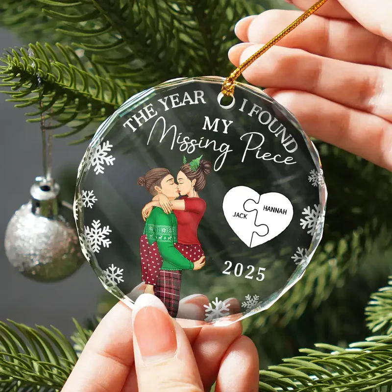 Crystal Ornament with Puzzle Love Design, Romantic Christmas Theme, Perfect Gift for Couples - Image 2