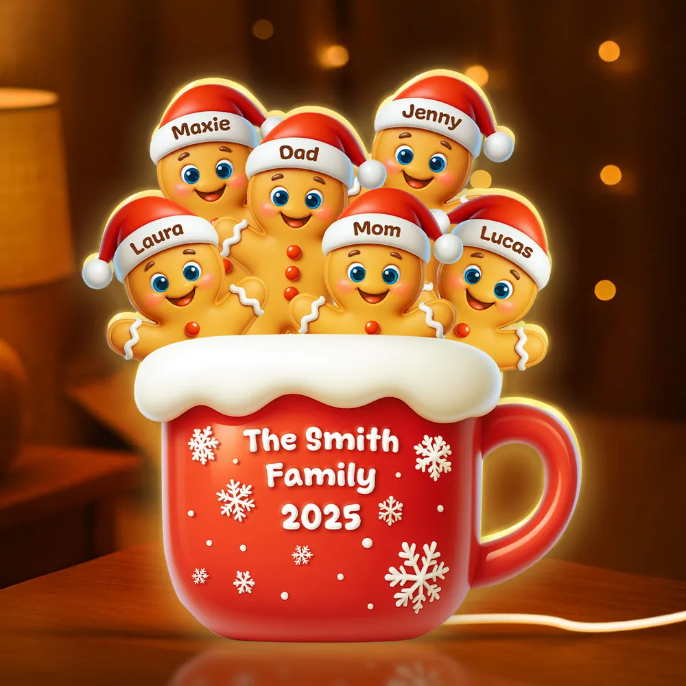 Personalized Family Gingerbread Light-Up Decor – Custom Names, Family Name & Year on Festive Mug – Heartwarming Christmas Gift - Image 8