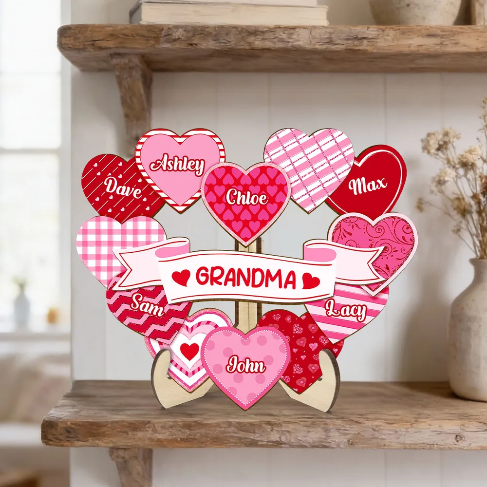 2-Layer Wooden Plaque with Pink Heart Bouquet and Grandma Banner, Personalized Grandkids Names, Heartfelt Gift - Image 3