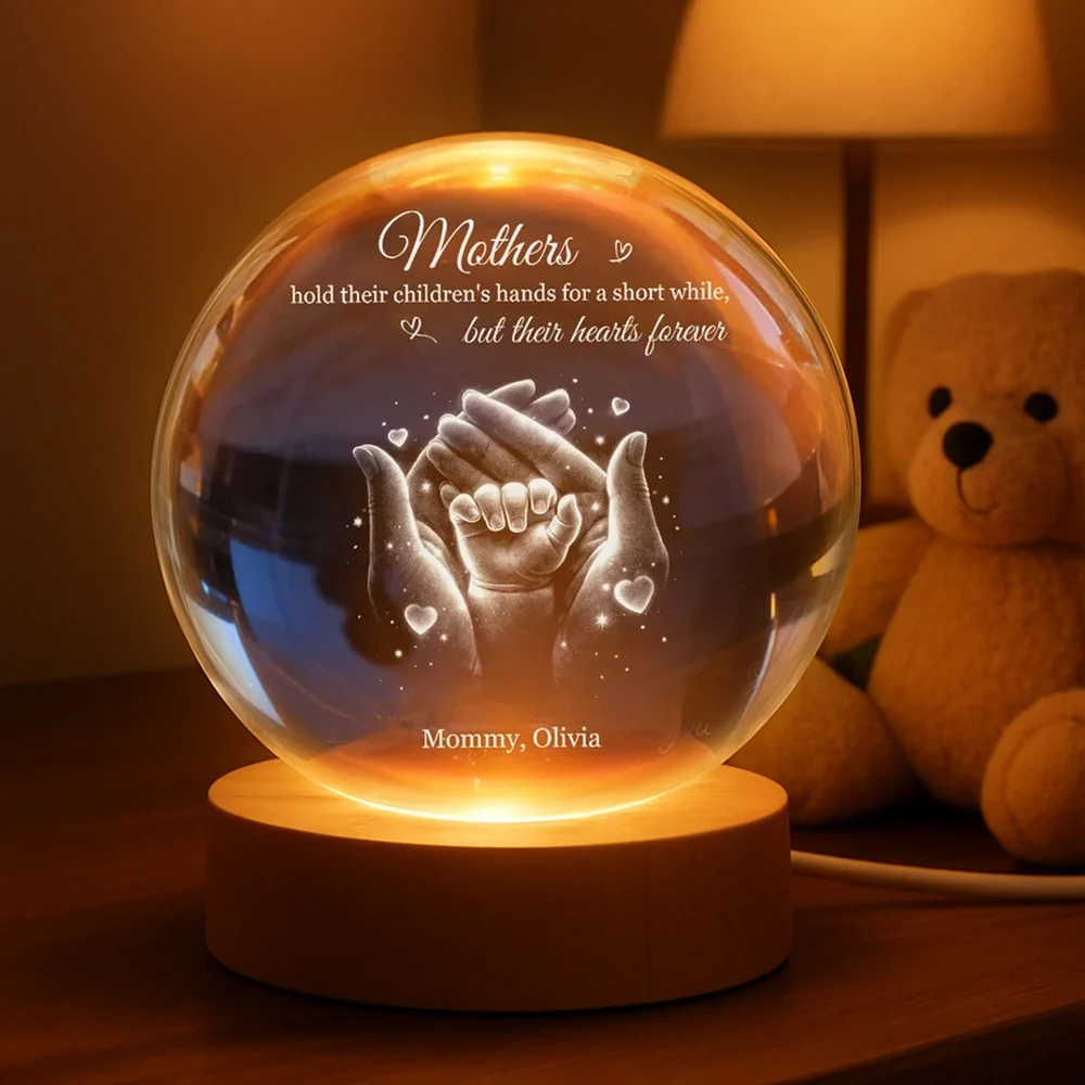 Personalized Crystal Ball LED Night Light Mother & Child Hands Night Light, Heartwarming Keepsake, Unique Gift for Mom