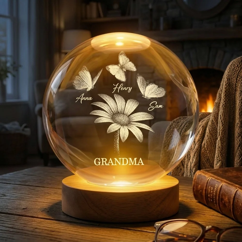 Personalized Globe Lamp with Daisy & Butterflies, Cozy Nightstand Glow, Unique Gift for Grandma