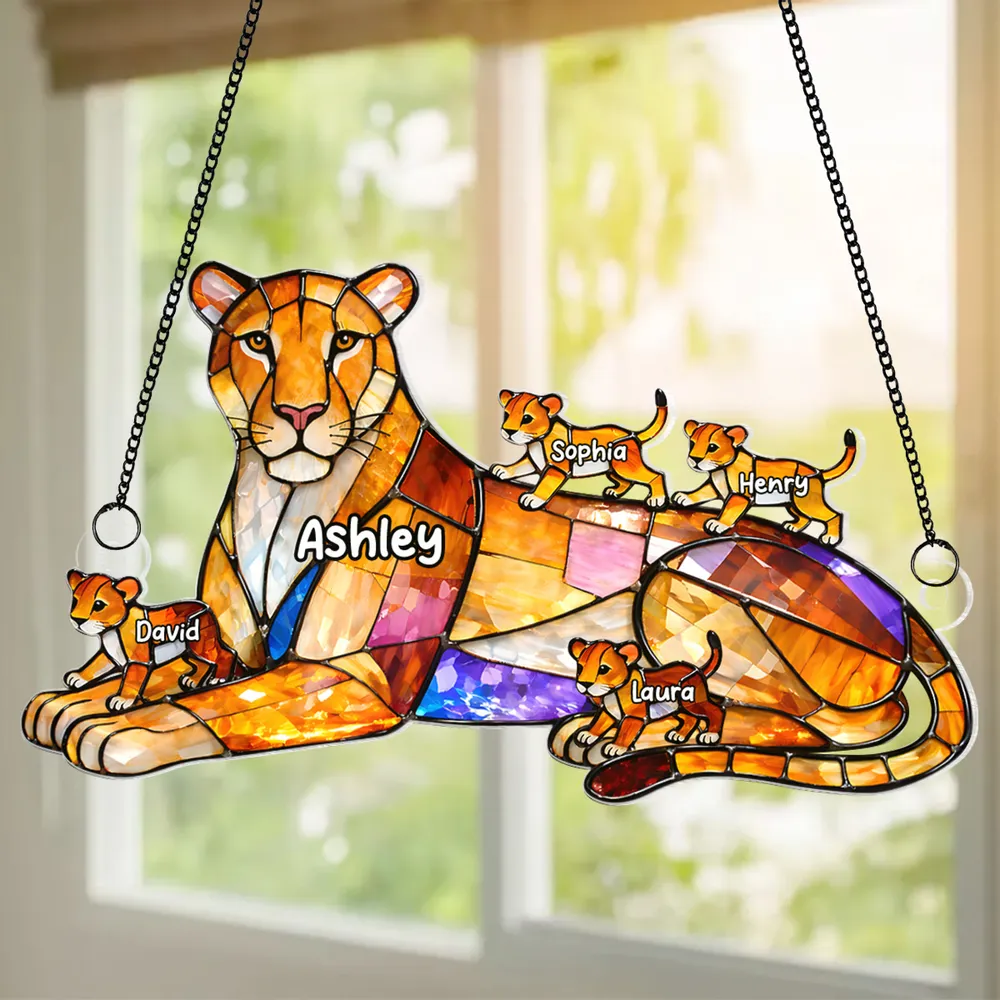 Personalized Lion Mom and Cubs Acrylic Suncatcher Ornament for Sunny Window Decor, Unique Gift for Mom or Grandma - Image 7