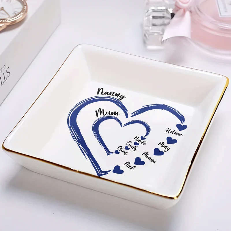 Personalized Heart Jewelry Dish Ring Holder for Mom Grandma, Sweet Family Keepsake Tray, Unique Gift - Image 3
