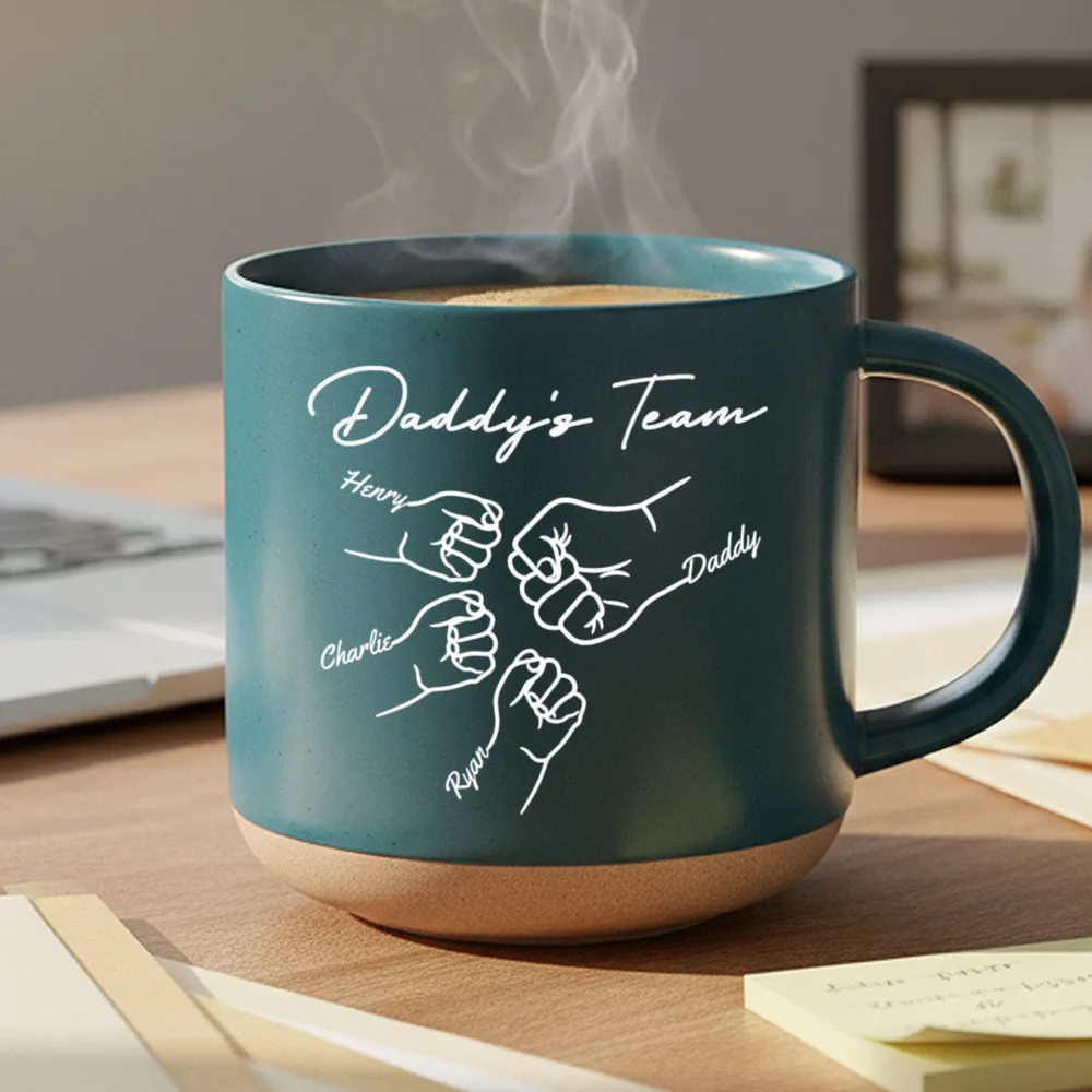 Personalized Daddy's Team Fist Bump Pottery Mug for Dad, Cute Daily Coffee Gift Idea - Image 3
