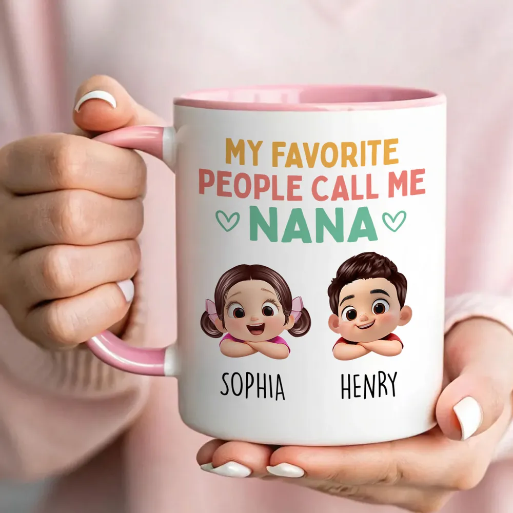 Personalized Grandma Ceramic Mug with Cute Grandkids Illustration, Sweet Daily Coffee Gift for Grandma - Image 5