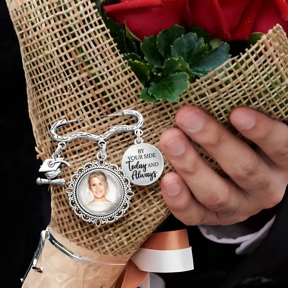 Personalized Stainless Steel Tassel Charm with Photo and Graduation Quote, Unique Memorial Gift for Graduates - Image 4