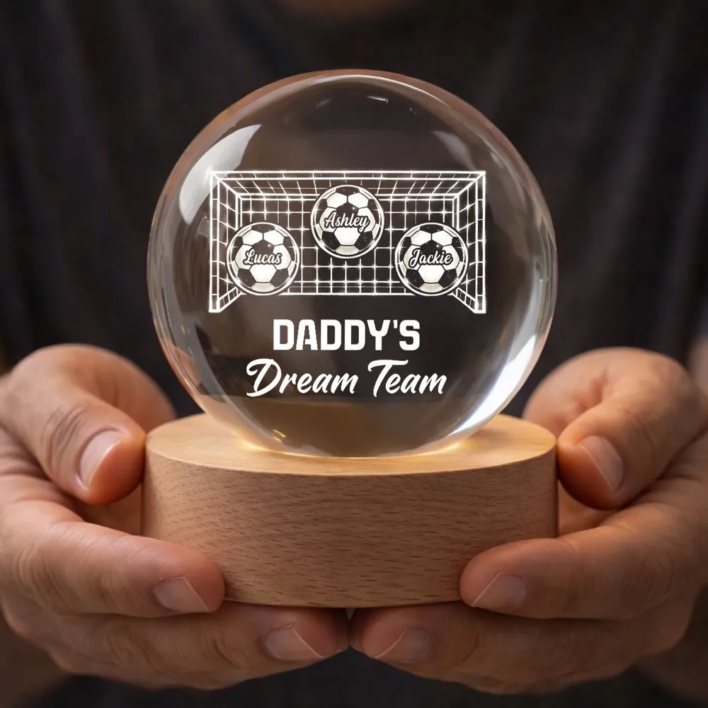 Custom Daddy's Dream Team Globe Lamp, Warm Soccer Night Light, Creative Gift for Dad & Husband - Image 4