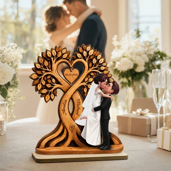 Personalized Wooden Plaque with Kissing Wedding Couple, Heart Tree Unique Gift for Couple - Image 6
