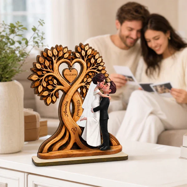 Personalized Wooden Plaque with Kissing Wedding Couple, Heart Tree Unique Gift for Couple - Image 7