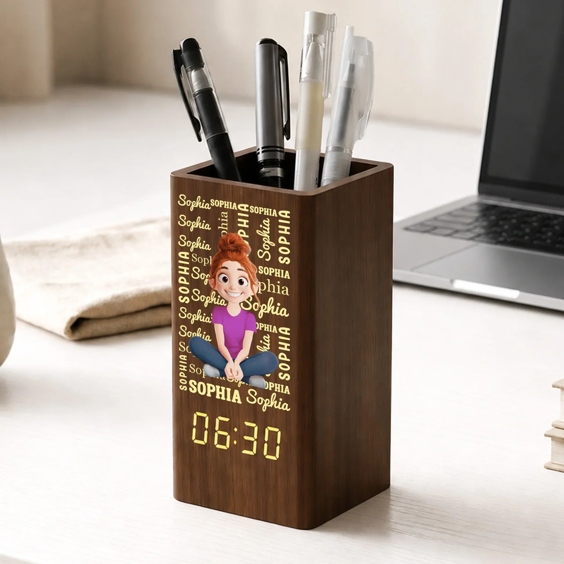 Personalized Wooden Pen Holder Clock With Sitting Cartoon Kid, Pattern Desk Decor, Unique Gift For Kids - Image 2