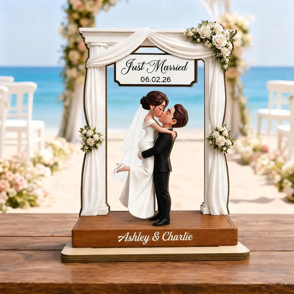 Personalized 2-Layer Wooden Plaque with Kissing Bride & Groom, Beach Wedding Unique Gift