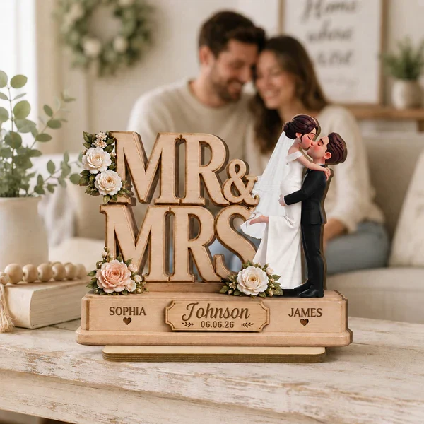 Personalized Wooden Plaque With Mr & Mrs Wedding Design, Kissing Couple, Unique Creative Gift - Image 7