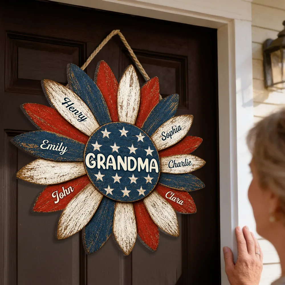 Personalized Grandma Wooden Sign, Patriotic Sunflower Porch Decor, Unique Creative Gift for Grandma - Image 3