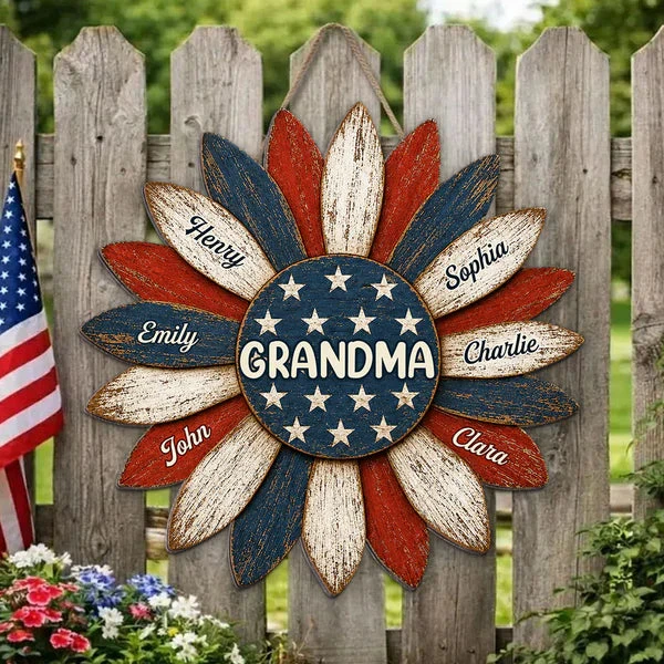 Personalized Grandma Wooden Sign, Patriotic Sunflower Porch Decor, Unique Creative Gift for Grandma - Image 5