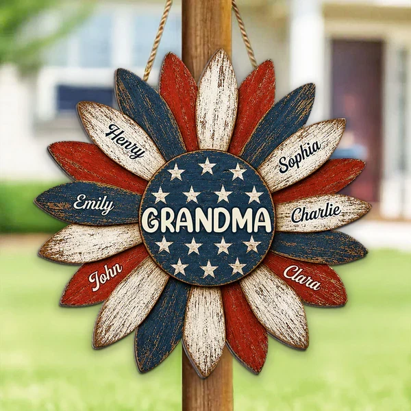 Personalized Grandma Wooden Sign, Patriotic Sunflower Porch Decor, Unique Creative Gift for Grandma - Image 6