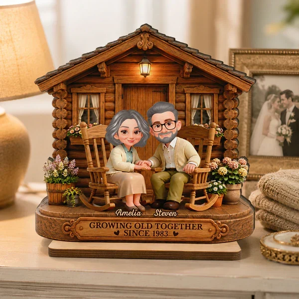 Personalized Wooden Plaque, Senior Couple Holding Hands by Cozy Cabin, Unique Creative Gift for Couple - Image 5