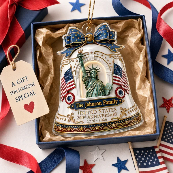 Personalized Acrylic Ornament With Statue of Liberty & Flags, Unique Americana Gift for Family - Image 6