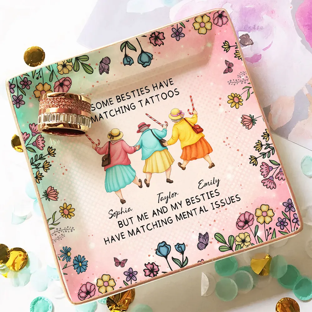 Personalized Jewelry Dish with Walking Friends Illustration, Funny Floral Decor, Creative Gift for Friend - Image 3
