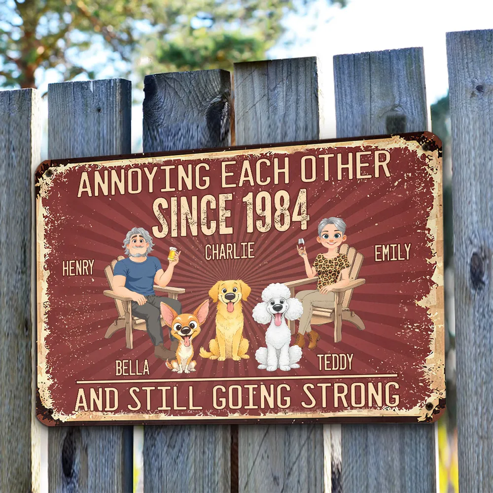 Personalized Rectangular Iron Sign, Seated Couple With Dogs, Vintage Red Unique Creative Gift