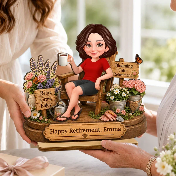 Personalized 2-Layer Wooden Plaque, Woman Relaxing in Garden Chair, Unique Retirement Gift for Mom or Grandma - Image 6