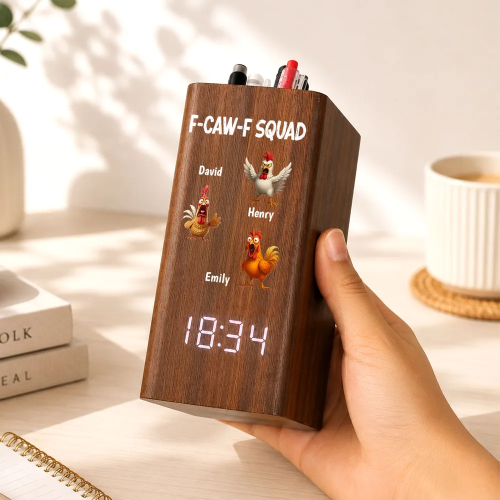 Wooden Pen Holder Clock, Personalized Cartoon Chicken Desk Organizer, Unique Coworker Gift - Image 7
