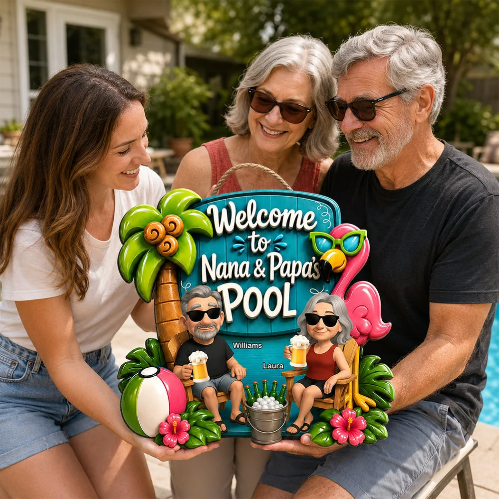 Wooden Sign with Poolside Grandparents Holding Drinks, Custom Summer Decor, Creative Gift for Grandma & Grandpa - Image 6