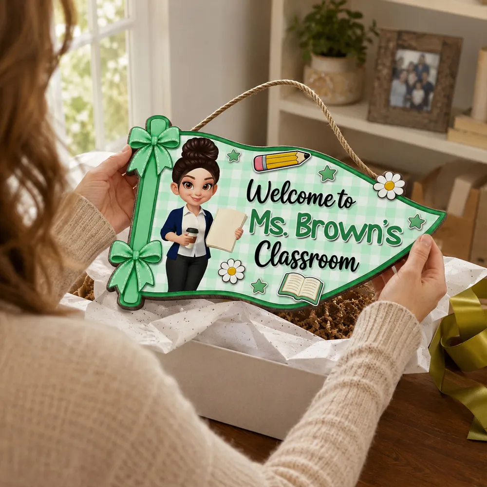 Personalized Wooden Sign for Teacher Classroom Door, Cute Pennant Welcome Decor, Unique Teacher Gift - Image 3