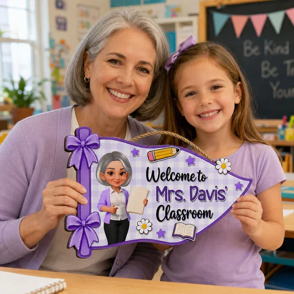 Personalized Wooden Sign for Teacher Classroom Door, Cute Pennant Welcome Decor, Unique Teacher Gift - Image 4