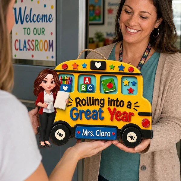 Personalized Teacher Wooden Sign With Yellow School Bus, Unique Back To School Gift For Classroom - Image 6