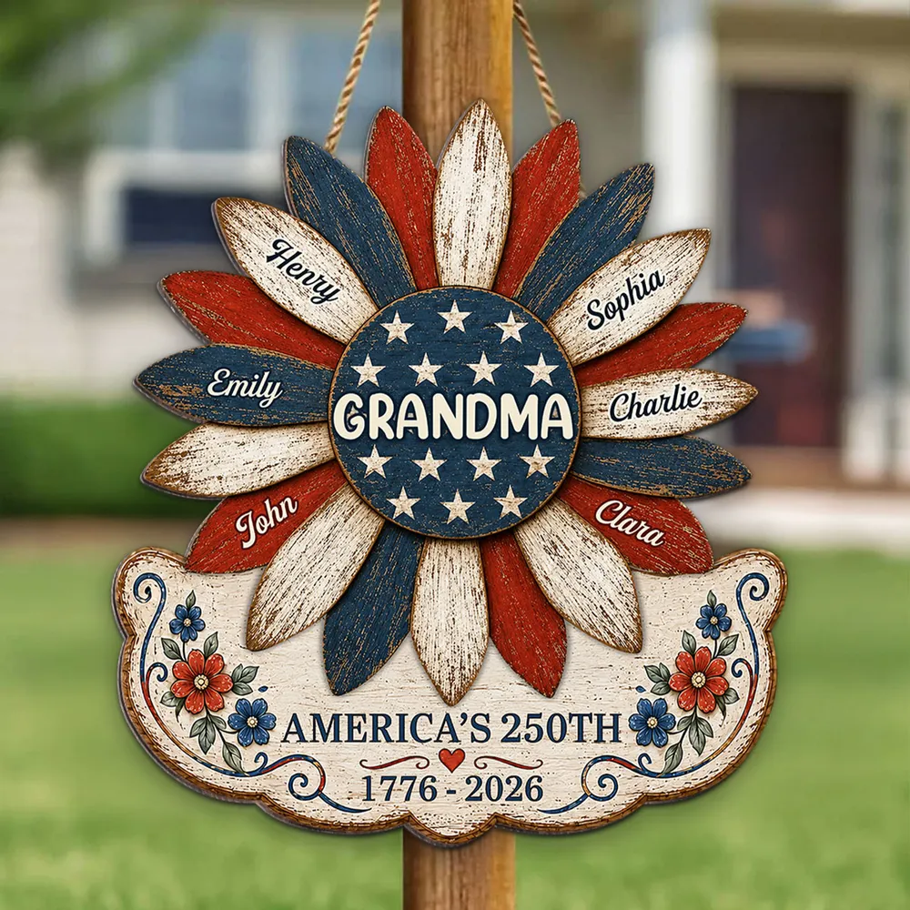 Personalized Patriotic Grandma Wooden Sign, Sunflower Family Decor, Unique Gift for Grandma - Image 2
