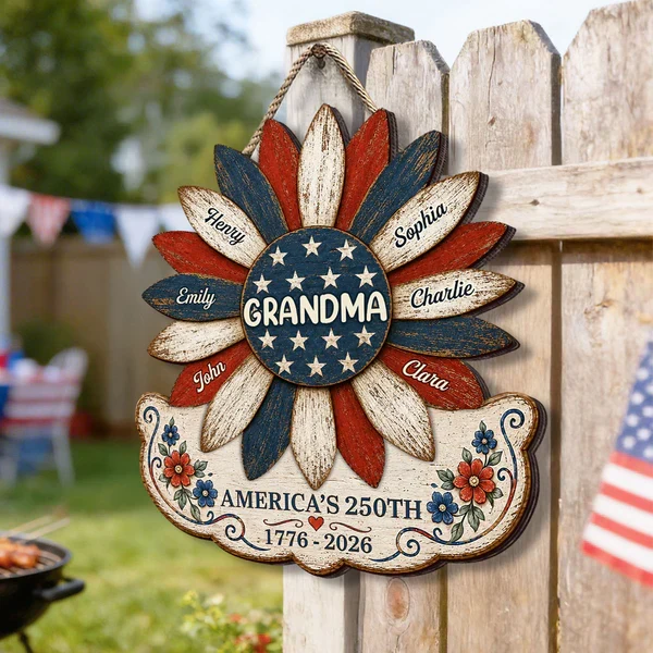 Personalized Patriotic Grandma Wooden Sign, Sunflower Family Decor, Unique Gift for Grandma - Image 6