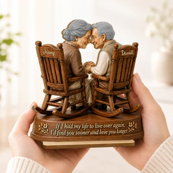 Personalized 2-Layer Wooden Plaque, Growing Old Couple in Rocking Chairs, Unique Anniversary Gift for Couple - Image 6