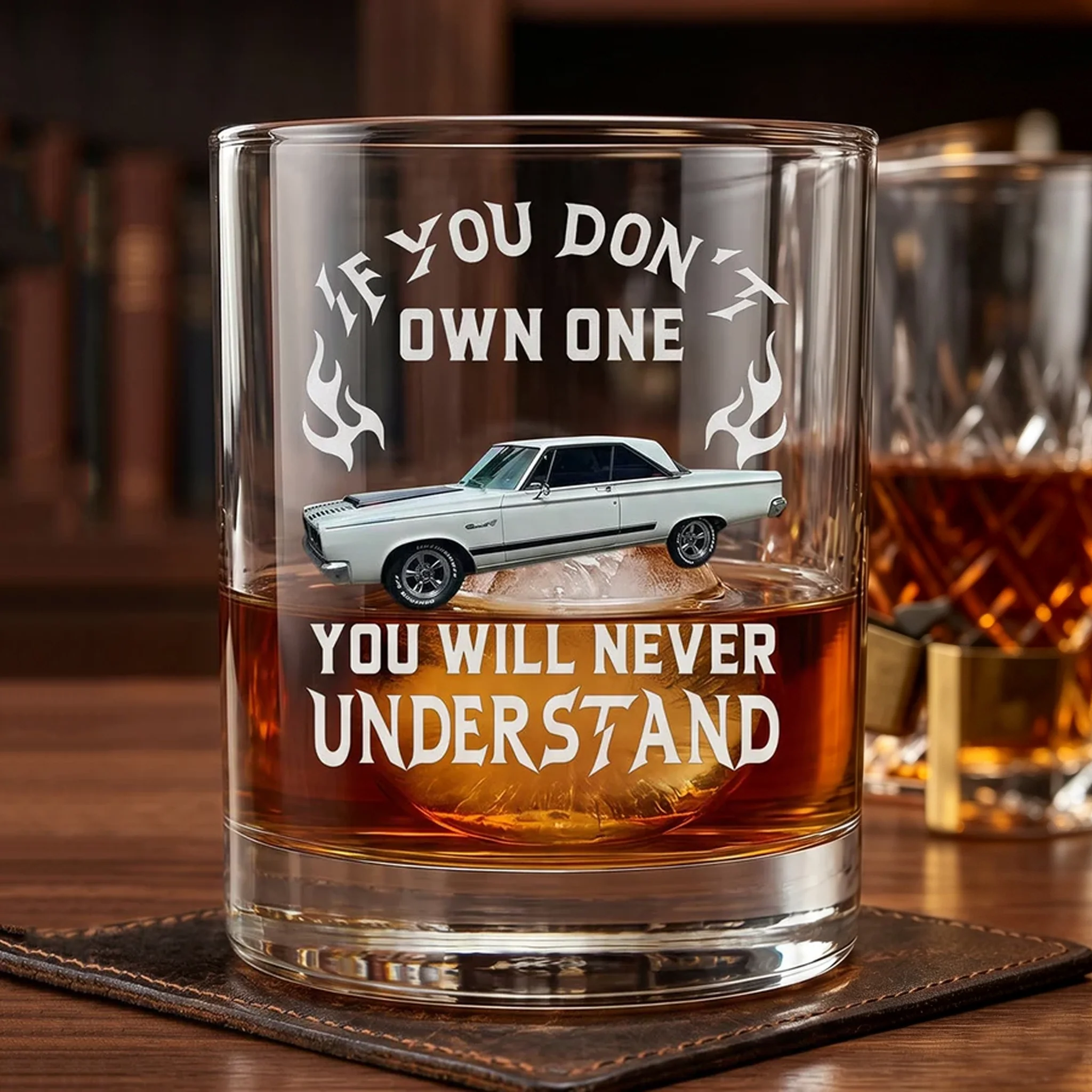 Personalized Classic Car Whiskey Glass for Whiskey Lover, Creative Gift with Vintage Ride Design
