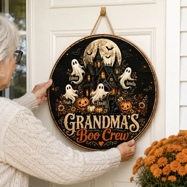 Personalized Grandma's Boo Crew Wooden Sign, Halloween Haunted House Decor, Unique Gift for Grandma - Image 8