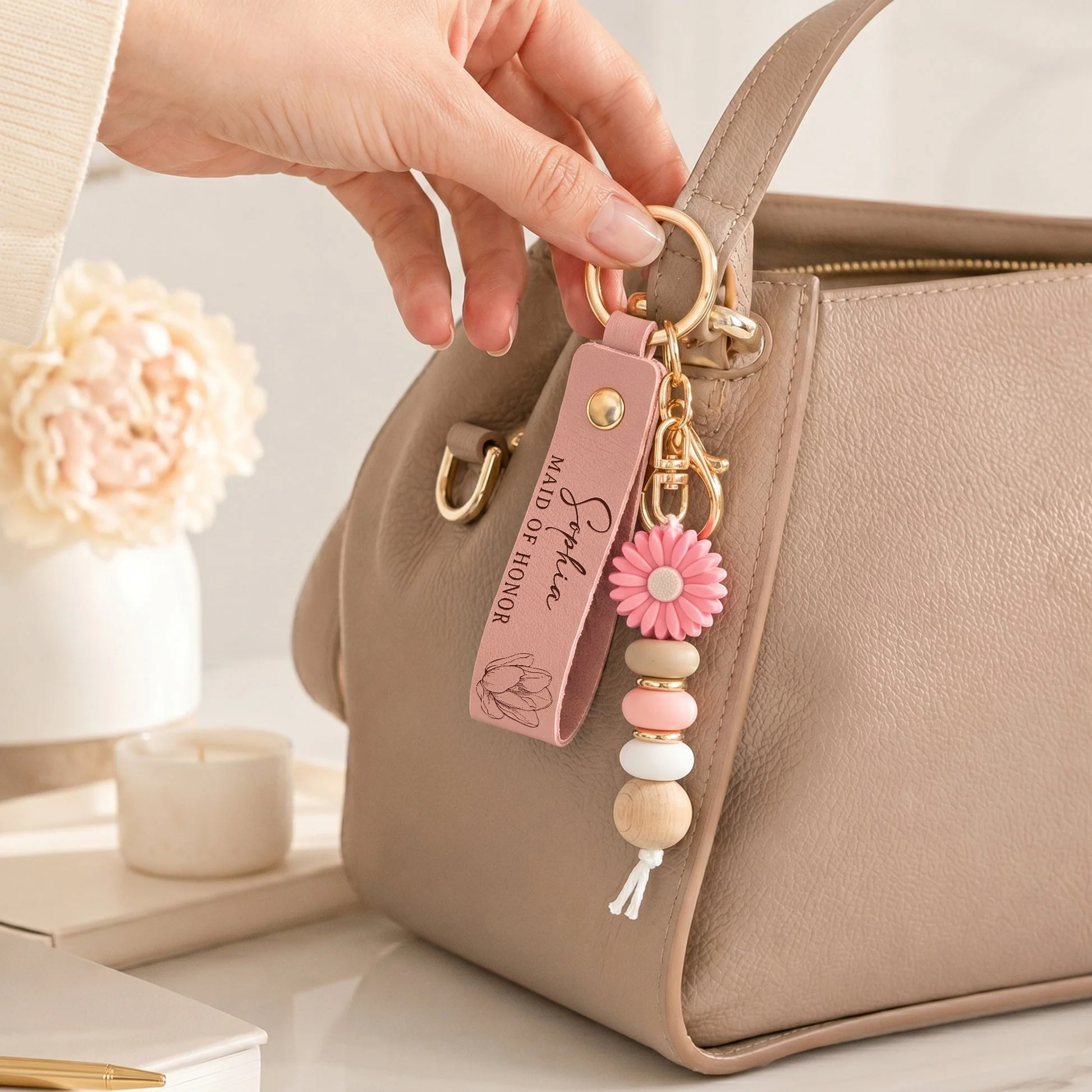 Daisy Keychain For Bridesmaid & Maid Of Honor, Creative Wedding Party Gift With Pastel Floral Style - Image 2
