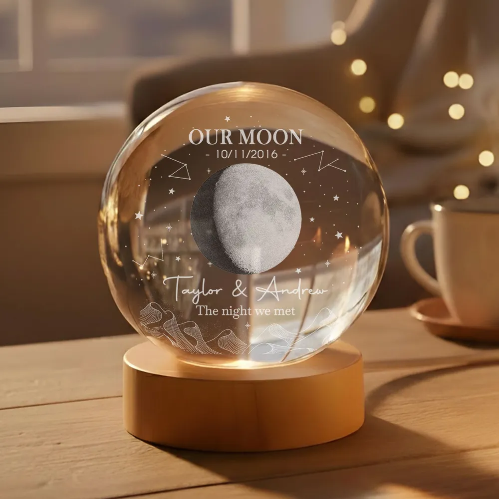 Personalized Moon Globe Lamp, Starry Custom Design for Couple, Unique Romantic Gift - Image 5