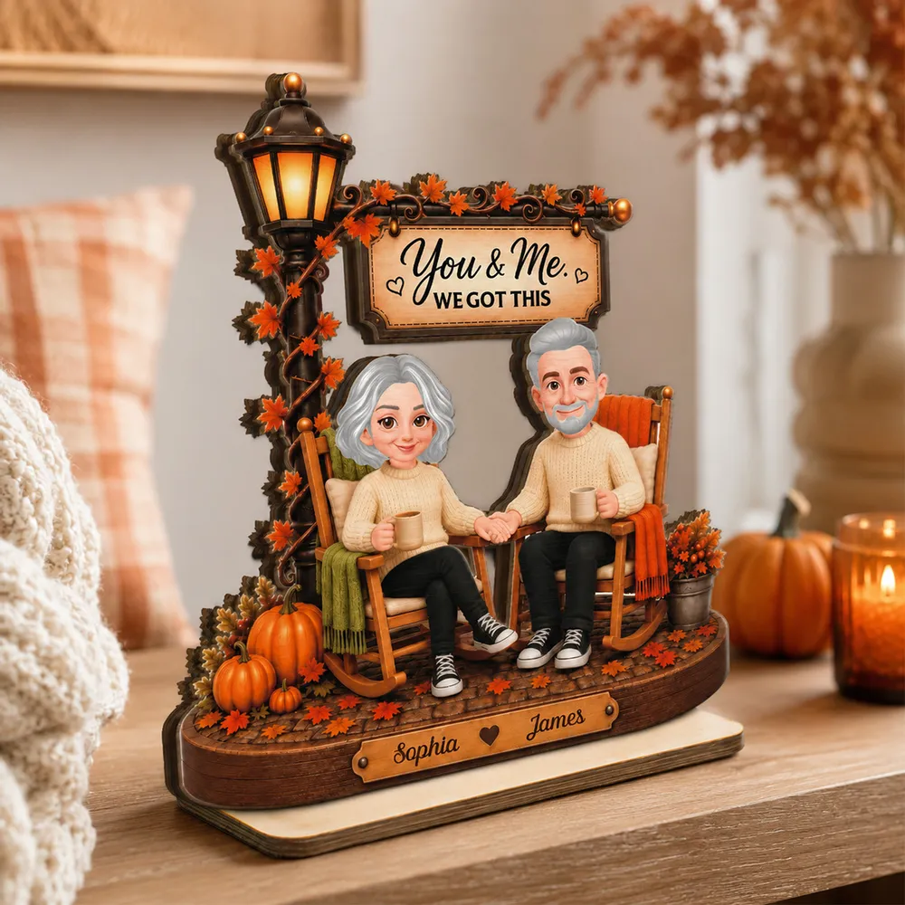 Personalized Wooden Plaque, Senior Couple Holding Hands Under Lamp Post, Unique Creative Gift for Couple - Image 3