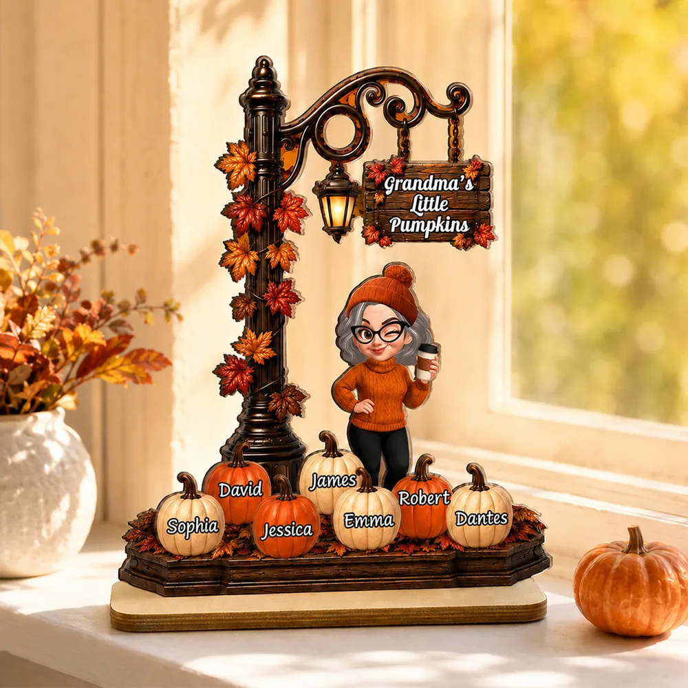 Personalized 2-Layer Wooden Plaque, Grandma's Little Pumpkins Lamp Post, Unique Gift for Grandma