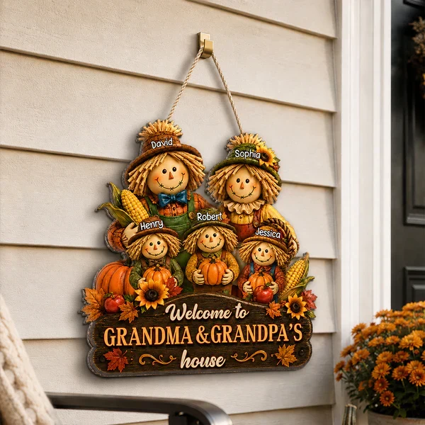 Personalized Wooden Sign with Scarecrow Family, Fall Door Decor, Unique Gift for Grandma & Grandpa - Image 3