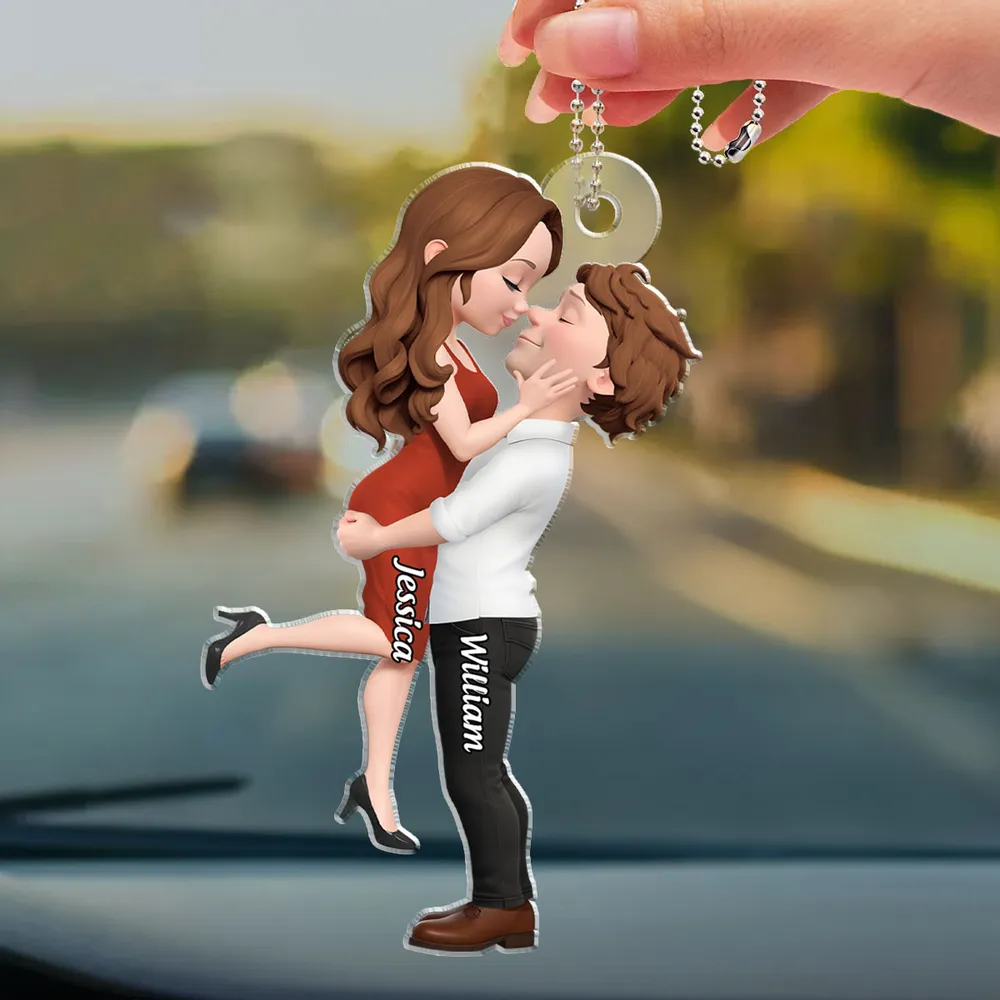 Road-Trip Embrace – Personalized Acrylic Couple Car Ornament